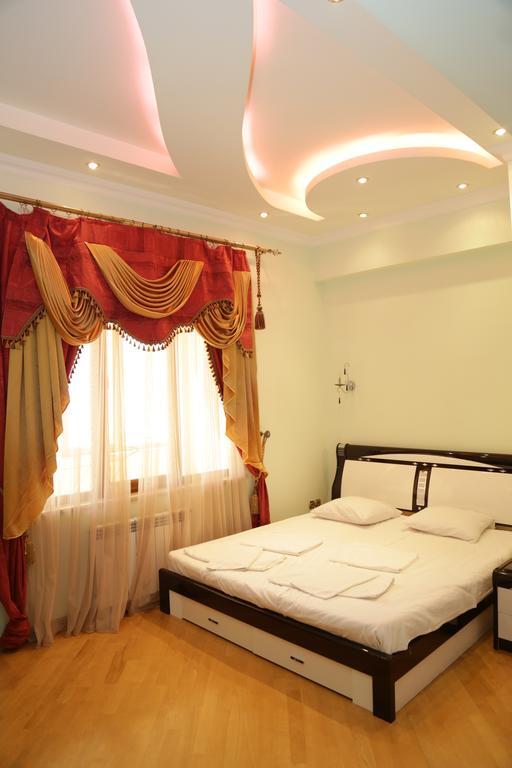 Vip Apartment Next To Republic Square Yerevan Ngoại thất bức ảnh