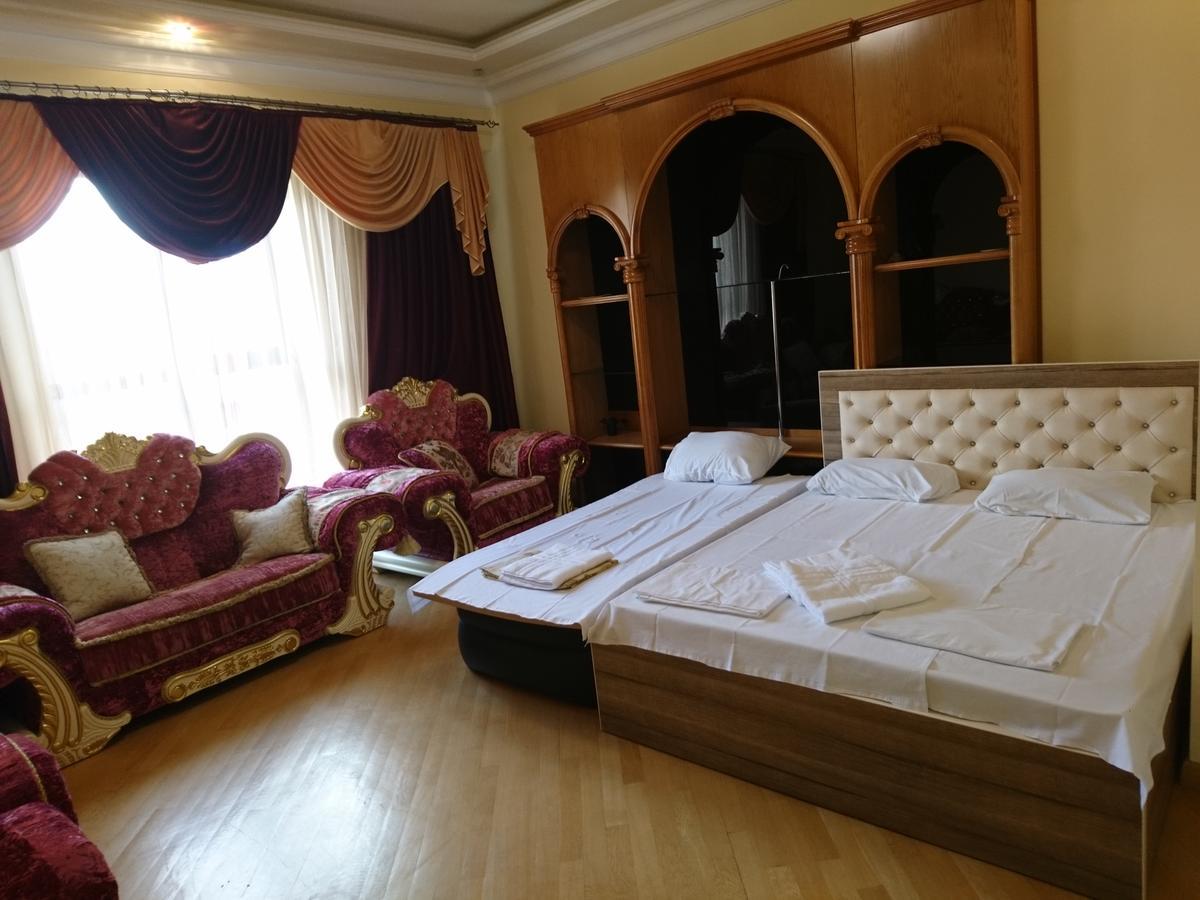 Vip Apartment Next To Republic Square Yerevan Ngoại thất bức ảnh